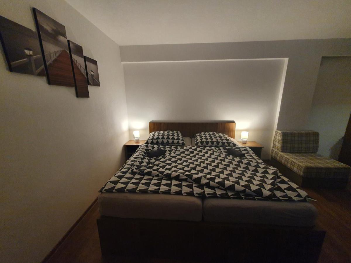 Apartmanovy Dom Stela Apartment Bešeňová Екстериор снимка