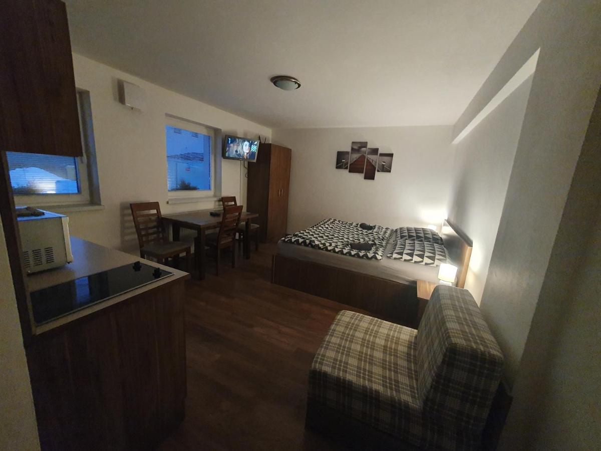 Apartmanovy Dom Stela Apartment Bešeňová Екстериор снимка